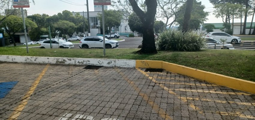 Idosos de Chapec&oacute; j&aacute; podem solicitar a credencial de estacionamento pela internet