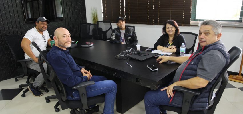 Prefeito recebe presidente da Associa&ccedil;&atilde;o dos Venezuelanos