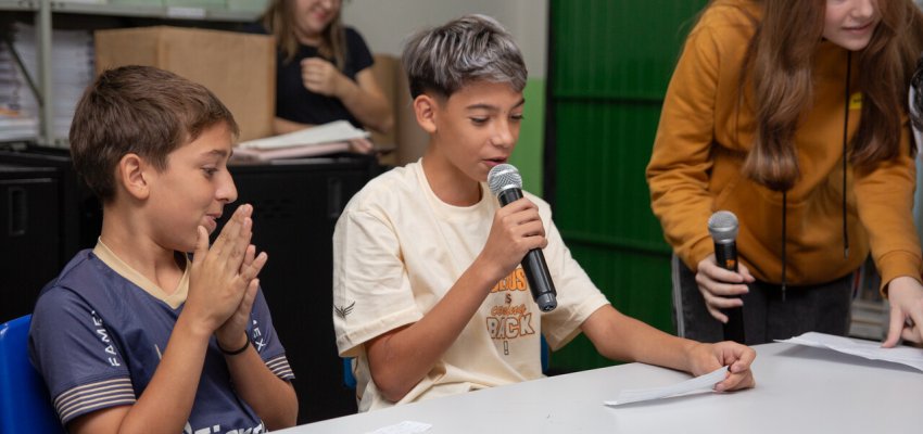 Podcast movimenta os hor&aacute;rios de intervalo na EBM Jacob Gisi