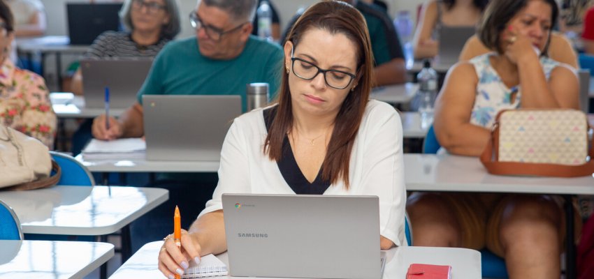 Secretaria de Educa&ccedil;&atilde;o de Chapec&oacute; realiza semana de forma&ccedil;&atilde;o de professores
