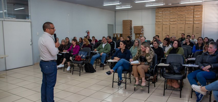 Secretaria Municipal de Educação divulga cronograma de formações