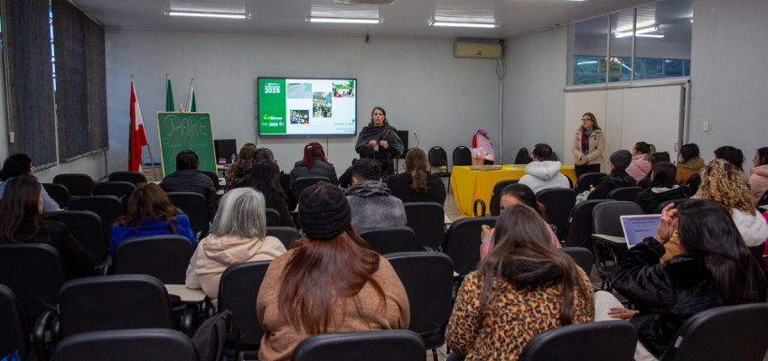 Secretaria de Educa&ccedil;&atilde;o divulga cronograma de atividades e forma&ccedil;&otilde;es