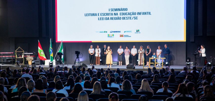 Chapec&oacute; sedia Semin&aacute;rio Leitura e Escrita na Educa&ccedil;&atilde;o Infantil
