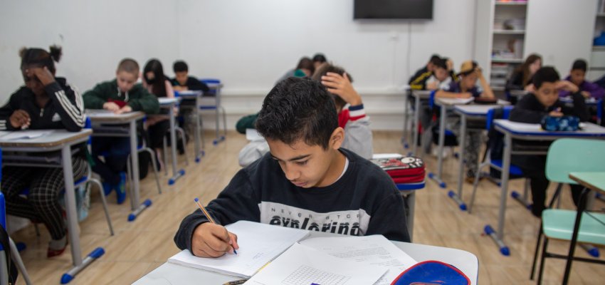 Olimp&iacute;ada de Matem&aacute;tica &eacute; aplicada para 3,3 mil estudantes da Rede Municipal de Ensino