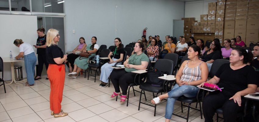Secretaria de Educa&ccedil;&atilde;o retoma os encontros do Grupo de Estudos "Territoriar"