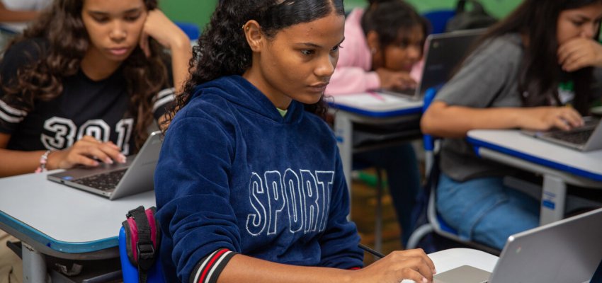 Prova `Avalia Chapec&oacute;` &eacute; aplicada na Rede Municipal de Ensino