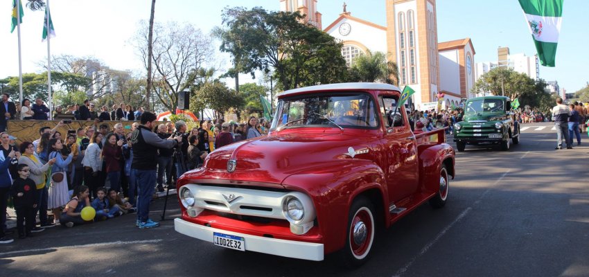 Avenida Get&uacute;lio Vargas ter&aacute; ponto de isolamento para desfile de Natal
