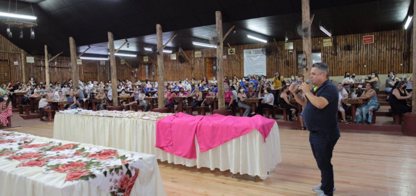 Prefeitura realiza encontro do programa Ação Mulher