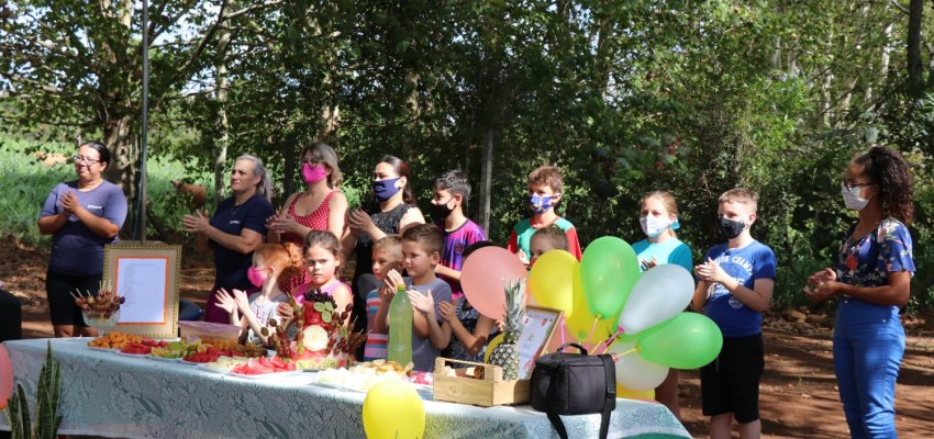 Escola de Sede Figueira faz comemora&ccedil;&atilde;o para aniversariantes do trimestre
