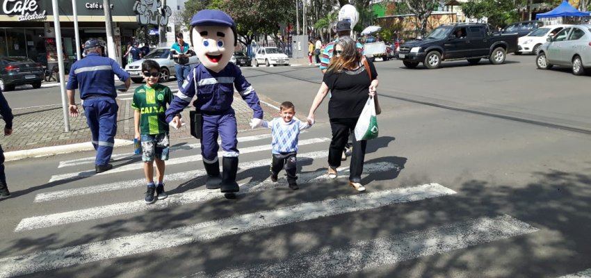 Mudan&ccedil;as de atitude garantem um tr&acirc;nsito seguro