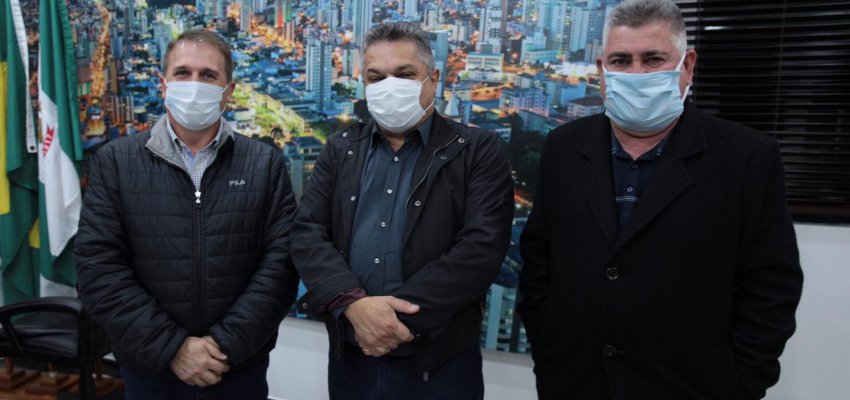 Secretário da Agricultura e prefeito de Chapecó tratam de recursos para Parque da Efapi