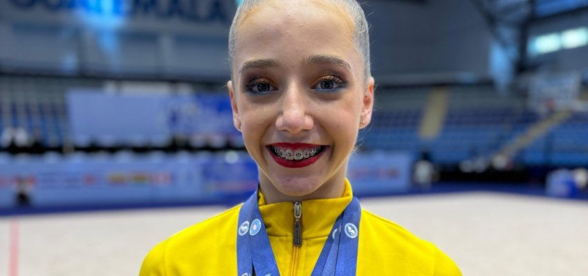 GINASTA CHAPECOENSE CONQUISTA 3 OUROS NO PAN-AMERICANO DE GIN&Aacute;STICA R&Iacute;TMICA