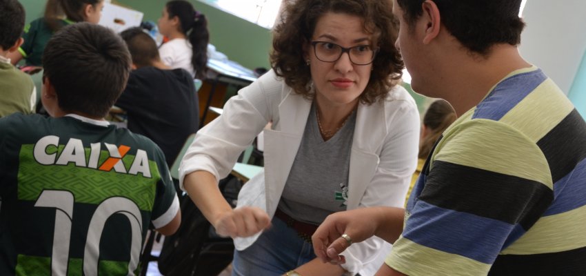 Escola inclusiva quebra barreiras de comunicação 