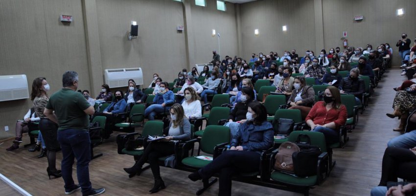 Aulas presenciais na rede municipal de ensino retornar&atilde;o no dia 2 de agosto