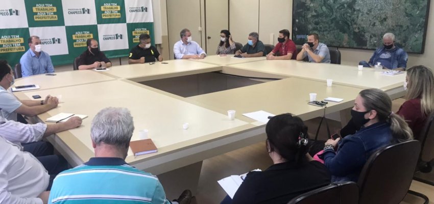 Chapecó suspende as aulas presenciais