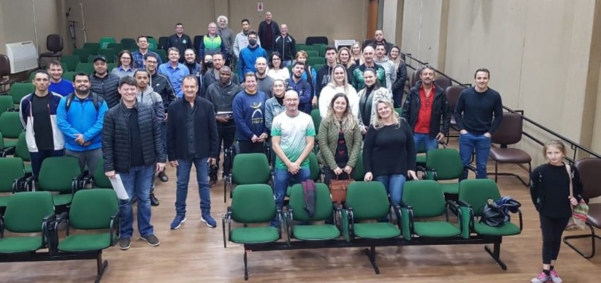 Funda&ccedil;&atilde;o de Esporte de Chapec&oacute; re&uacute;ne organiza&ccedil;&otilde;es parceiras das modalidades