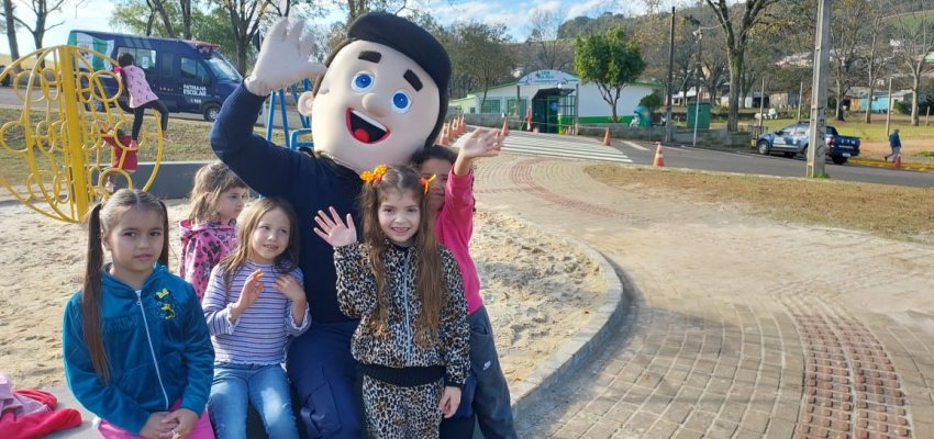 Guarda Municipal realizou atividade em escola do Vila Rica