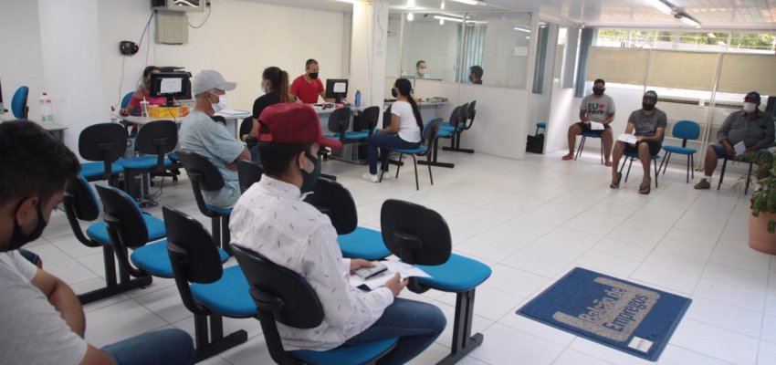 Balcão Municipal de Empregos tem 1,1 mil vagas