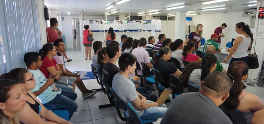 Boletim de Vagas e Entrevistas no Balcão de Empregos