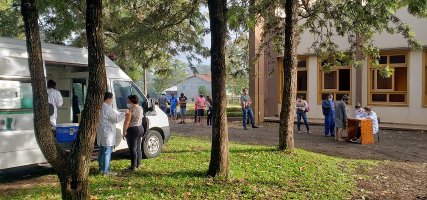 Sa&uacute;de divulga cronograma do Vacim&oacute;vel 2