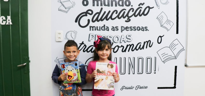 Nova Biblioteca na EBM Água Amarela