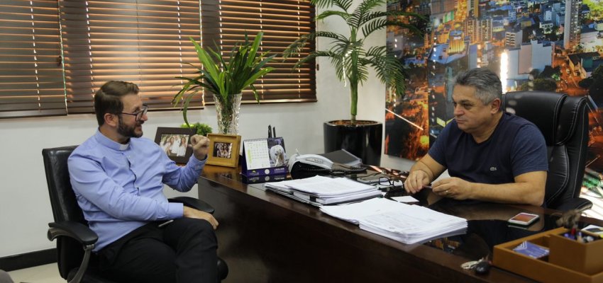 Doutor em Hist&oacute;ria prepara livro sobre Frei Jo&atilde;o