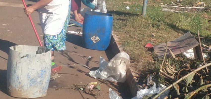 Catadores da Vila Betinho fazem jornada de limpeza