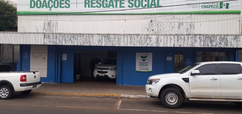 Assist&ecirc;ncia Social transfere resgate social e faz a&ccedil;&atilde;o com moradores de rua