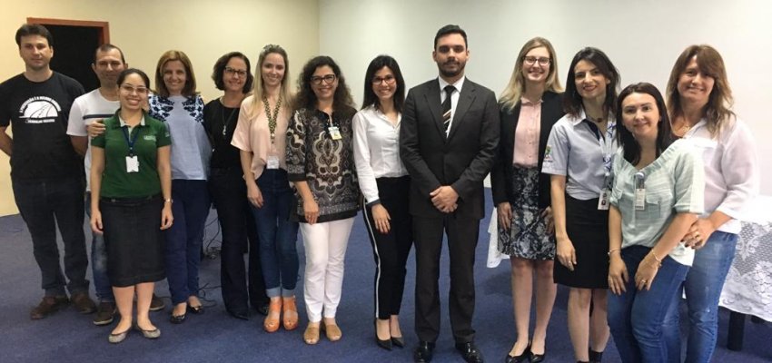 Audi&ecirc;ncia debate abastecimento de ve&iacute;culos