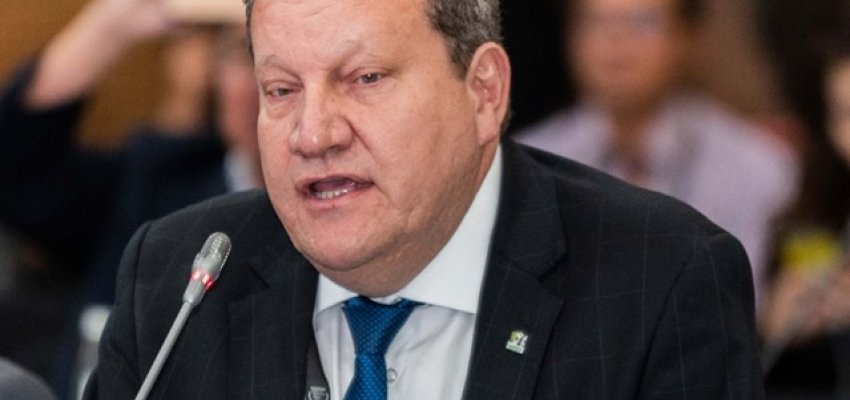 Prefeito Buligon deixa a marca de Chapecó em evento Mundial