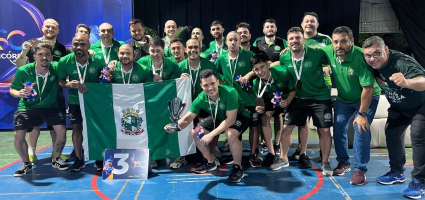 Time da Chape Futsal conquista trof&eacute;u, medalha e pontos para Chapec&oacute; nos JASC