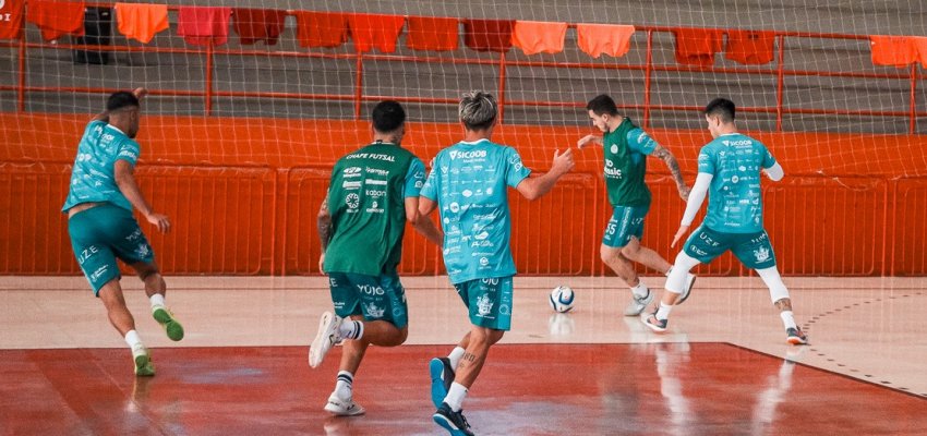 Chape Futsal come&ccedil;a disputa por vaga &agrave; Copa do Brasil