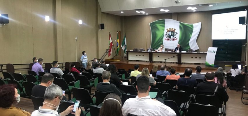 Conselho Municipal de Saúde retoma plenárias presenciais
