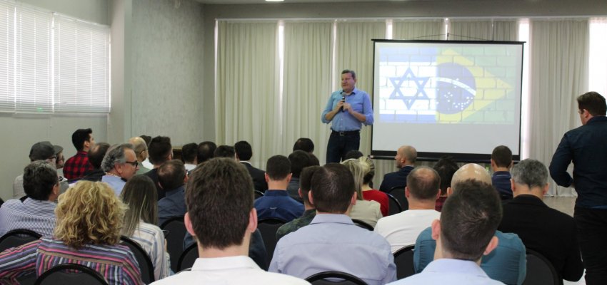 Conexão Brasil-Israel: Chapecó recepciona israelense e apresenta vocação para a inovação