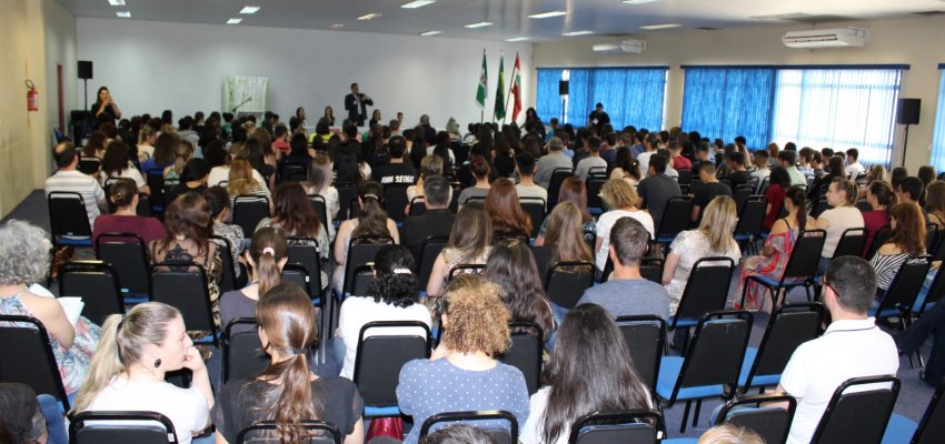 Pol&iacute;ticas de atendimento &agrave; crian&ccedil;a e ao adolescente s&atilde;o discutidas em Chapec&oacute;