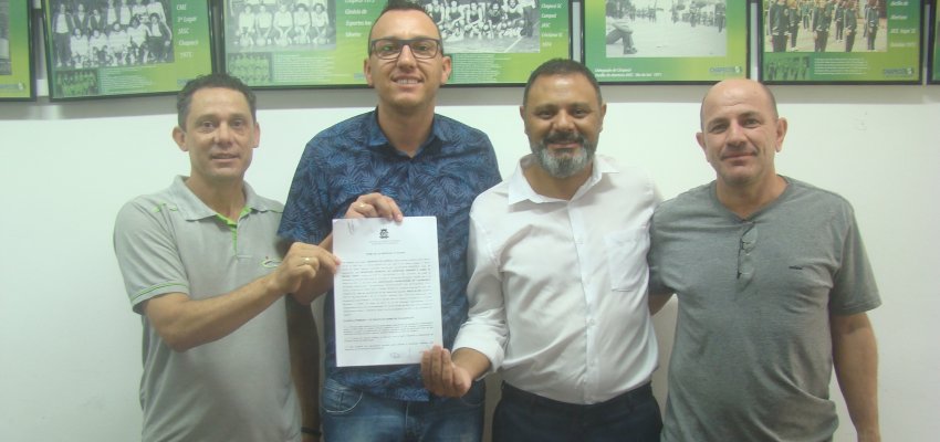 Assinado convênio para repasse de recursos à entidades esportivas