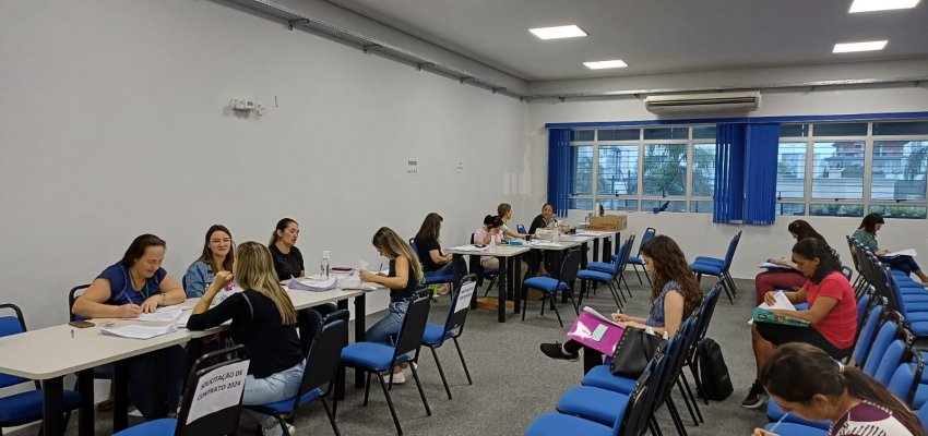 Secretaria de Educa&ccedil;&atilde;o divulga segunda chamada para contrata&ccedil;&atilde;o de professores tempor&aacute;rios