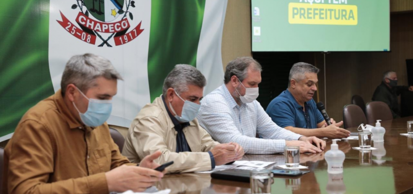 Administra&ccedil;&atilde;o de Chapec&oacute; adota medidas para enfrentar nova variante e aumento de casos da Covid