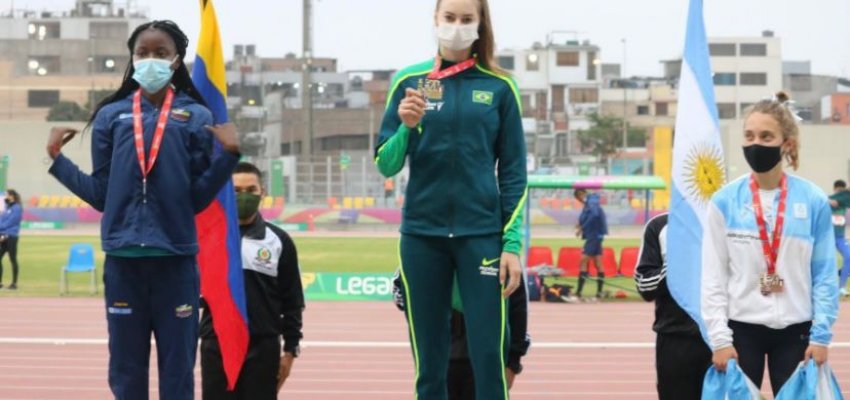 Programa Atleta do Futuro atende cerca de três mil crianças e adolescentes
