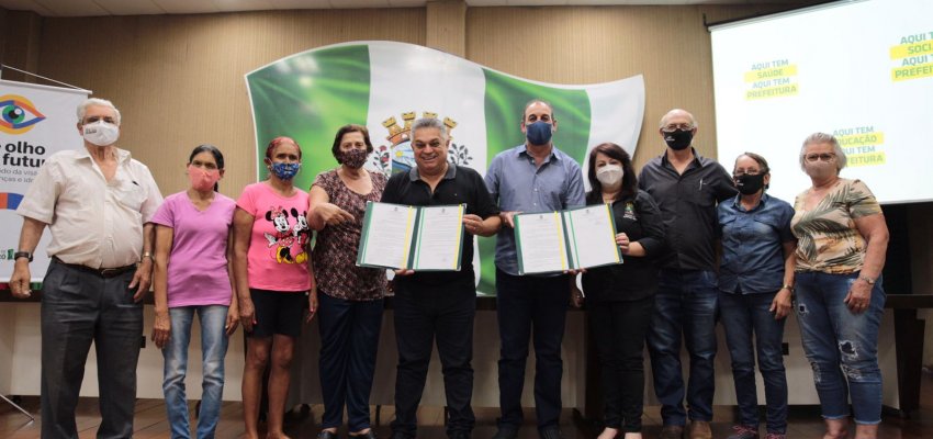 Sancionadas leis dos projetos Novo Ciclo e De Olho no Futuro