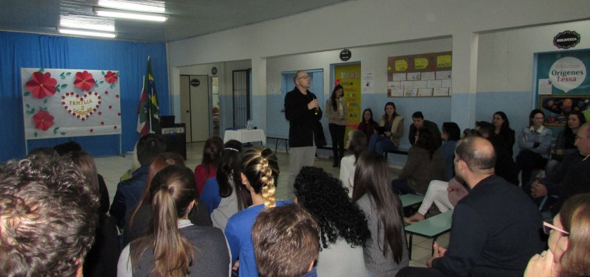 Dia da Família aproxima comunidade escolar