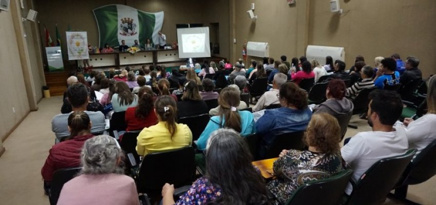 Pacientes ostomizados conhecem seus direitos