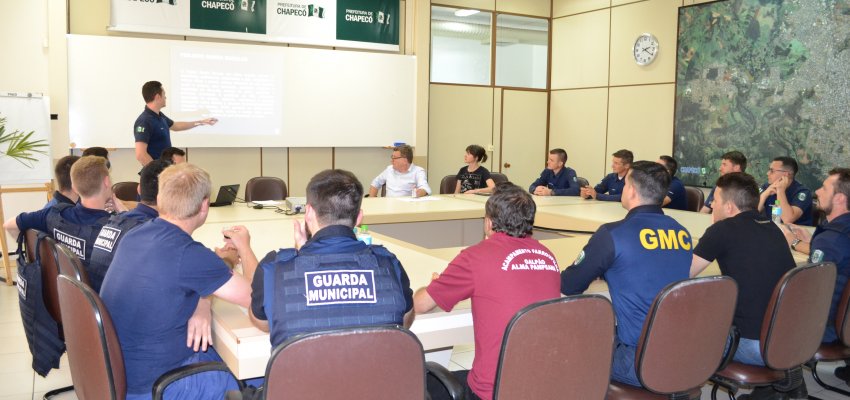 Guarda Municipal recebe Carteira de Porte de Arma