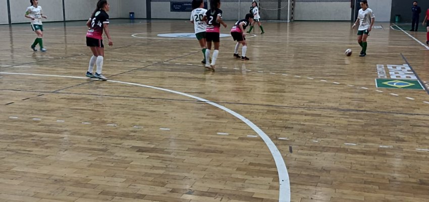 Futsal Feminino de Chapec&oacute; vence a segunda nos Joguinhos Abertos de SC