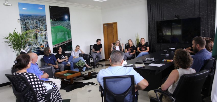 Prefeitura e Funda&ccedil;&atilde;o Cultural realizam reuni&otilde;es com segmentos art&iacute;sticos