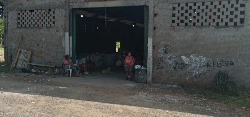 Prefeitura realiza ações de limpeza junto com Associações de Catadores