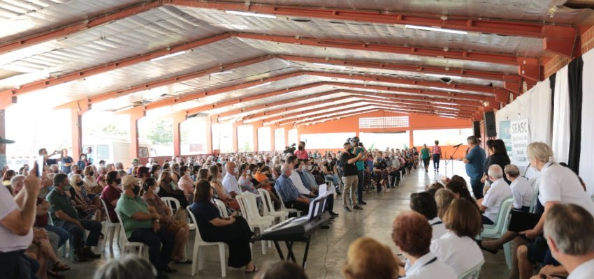 Administração realiza celebração ecumênica com grupos de idosos