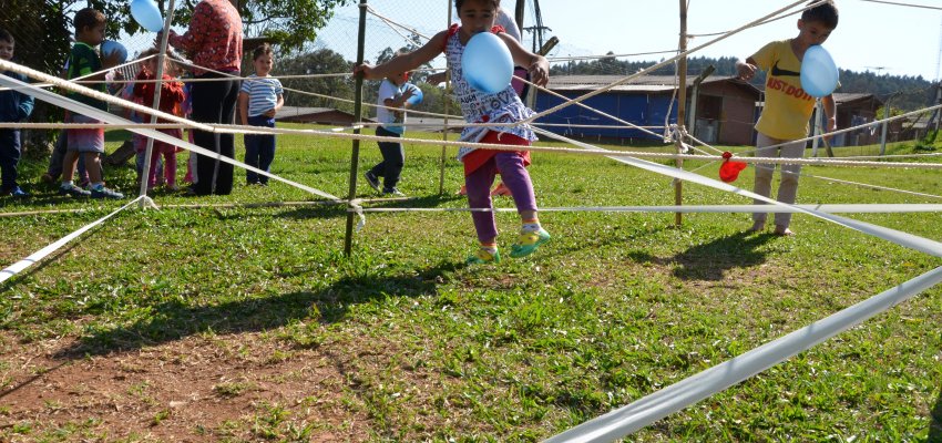 Projeto desenvolve habilidades motoras na educação infantil