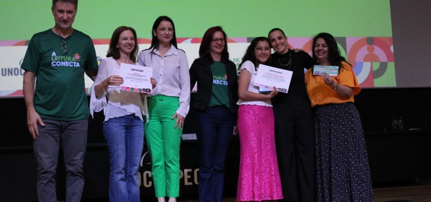 Professores e Estudantes da Rede Municipal de Ensino s&atilde;o premiados em Concurso de Reda&ccedil;&atilde;o