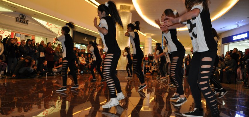 Escola de Artes abre inscrições para workshop de Danças Urbanas